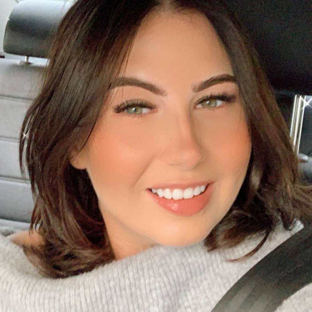 Meet your Posher, Makena